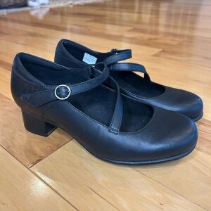 Aravon Portia Black Leather Mary Jane Women's Shoes